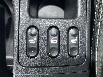 Nissan Qashqai, 2011г, передний привод, механика