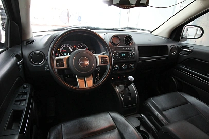 Jeep Compass, 2012г, полный привод, вариатор