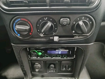 Chevrolet Niva, 2017г, передний привод, механика