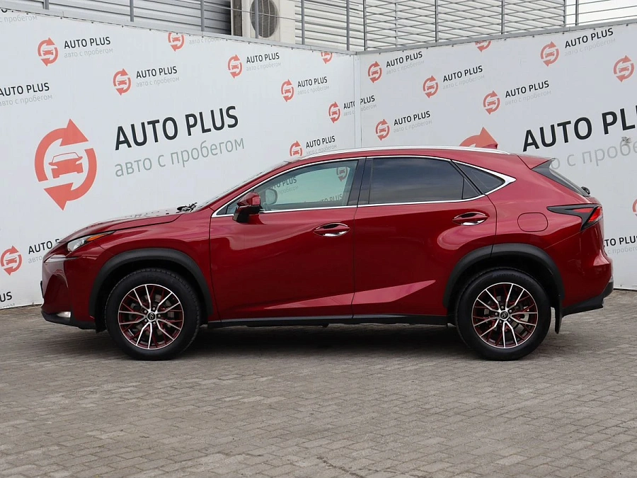 Lexus NX, 2016г., полный привод, вариатор