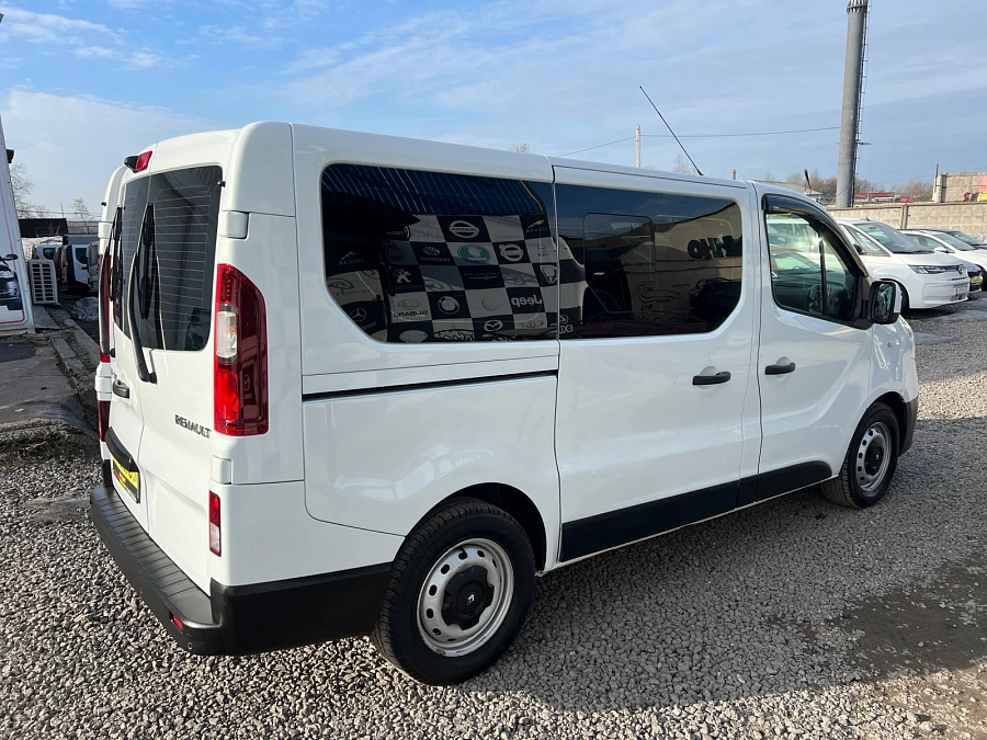 Renault Trafic, 2017г., передний привод, механика
