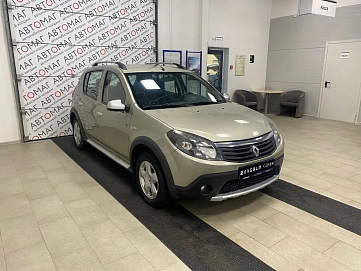 Renault , 2013г., передний привод, автомат