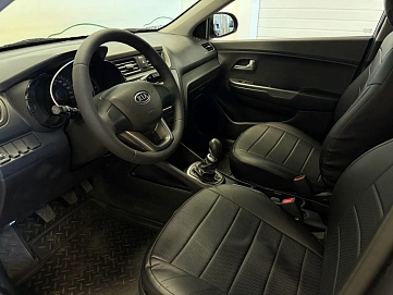 Kia Rio, 2011г., передний привод, механика