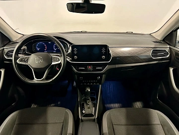 Volkswagen Polo, 2021г, передний привод, автомат