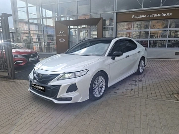 Toyota Camry, 2019г, передний привод, автомат
