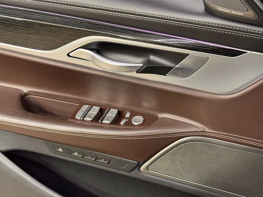 BMW 7 серии, 2020г., полный привод, автомат