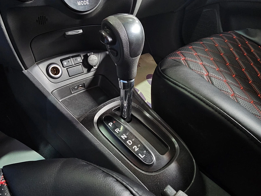 Kia Rio, 2010г., передний привод, автомат