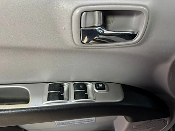 Mitsubishi L200, 2012г, полный привод, механика