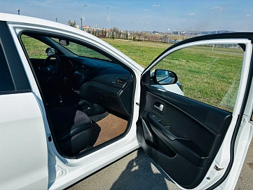 Kia Rio, 2013г, передний привод, механика