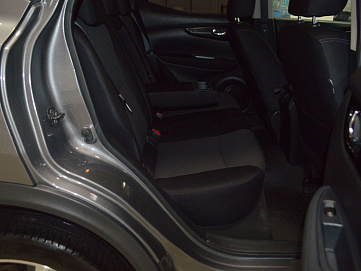 Nissan Qashqai, 2018г, передний привод, вариатор