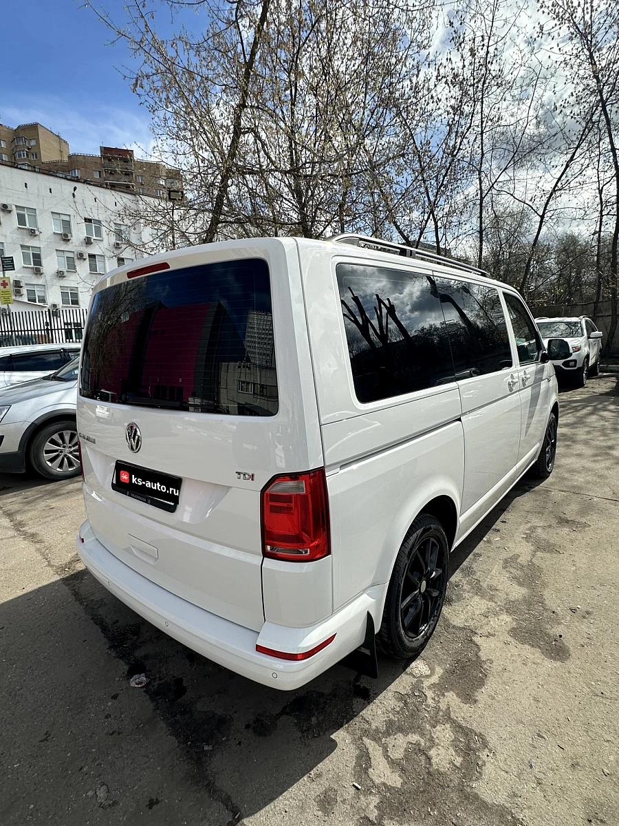 Volkswagen Caravelle, 2017г., передний привод, робот