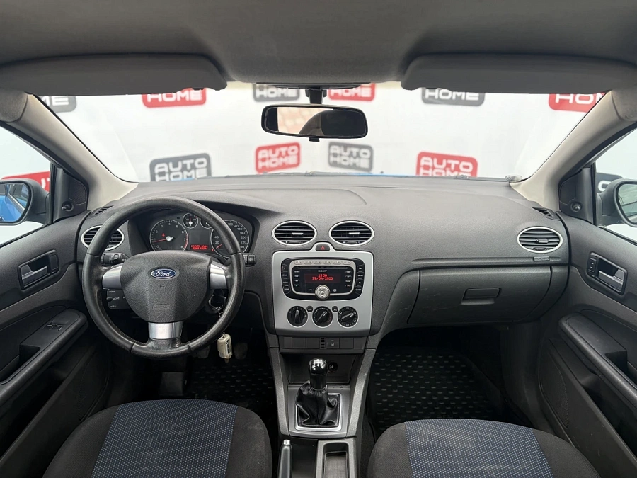 Ford Focus, 2008г., передний привод, механика