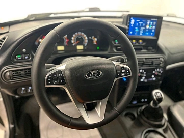 Chevrolet Niva, 2013г, полный привод, механика