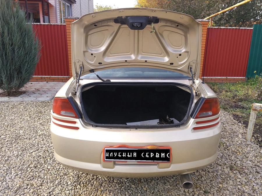 Dodge Stratus, 2001г., передний привод, автомат