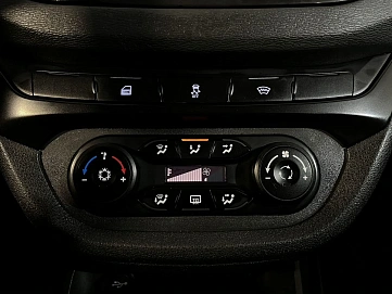 Lada (ВАЗ) Vesta, 2019г, передний привод, механика