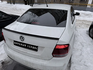 Volkswagen Polo, 2015г, передний привод, автомат