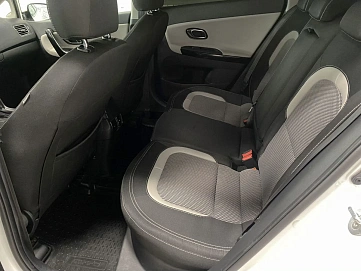 Kia Ceed, 2018г, передний привод, робот