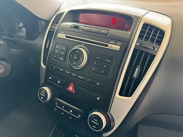 Kia Ceed, 2012г, передний привод, автомат