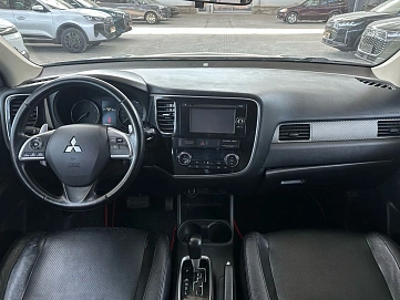 Mitsubishi Outlander, 2013г, полный привод, вариатор