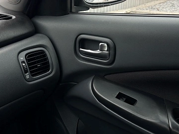 Nissan Almera, 2005г, передний привод, механика