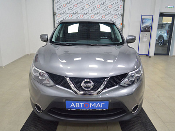 Nissan Qashqai, 2018г, передний привод, вариатор