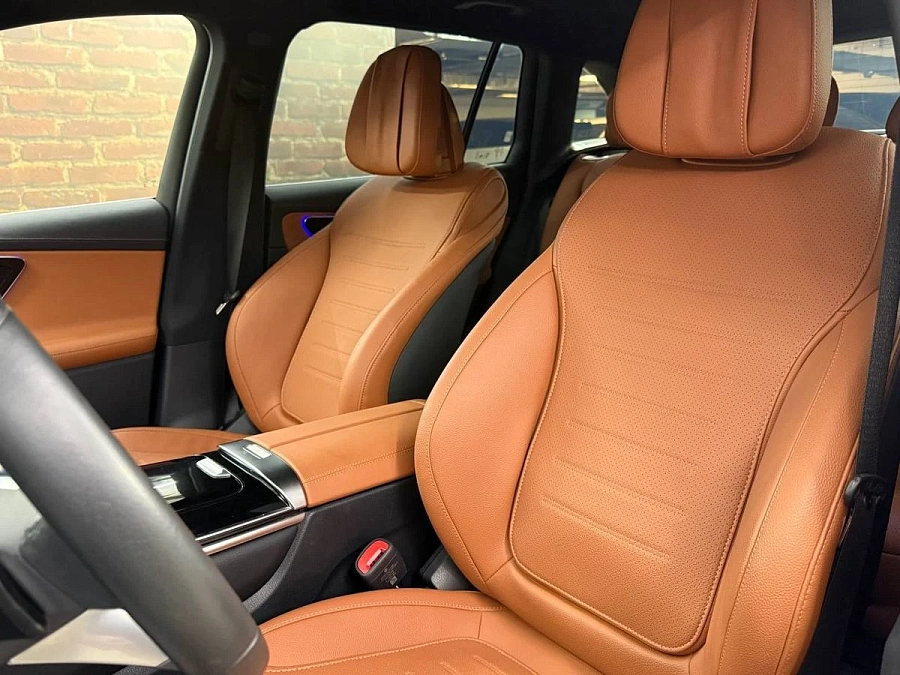 Mercedes-Benz GLC, 2023г., полный привод, автомат