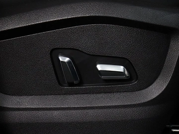 Xcite X-Cross 8, 2024г, полный привод, робот