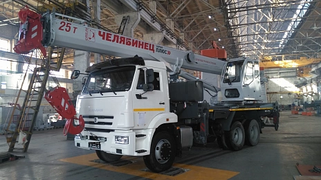 Челябинец КС 55732, 2025г