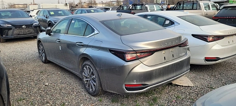 Lexus ES, 2025г, передний привод, вариатор