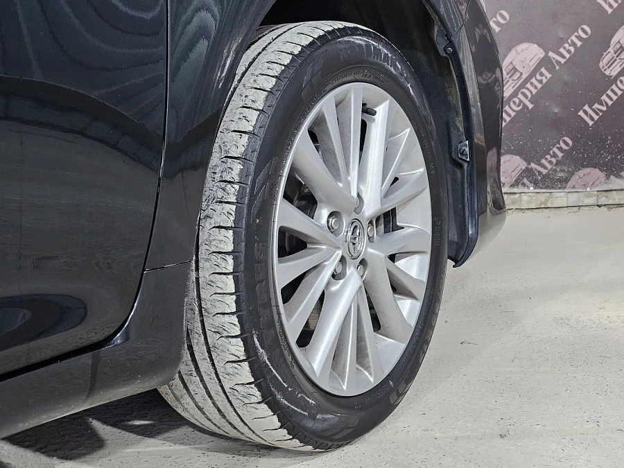 Toyota Camry, 2016г., передний привод, автомат