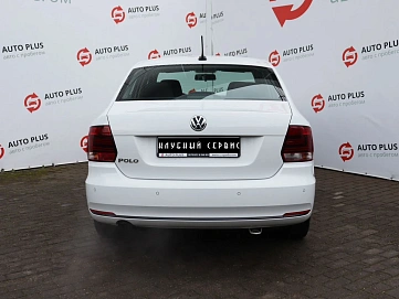 Volkswagen Polo, 2019г, передний привод, автомат