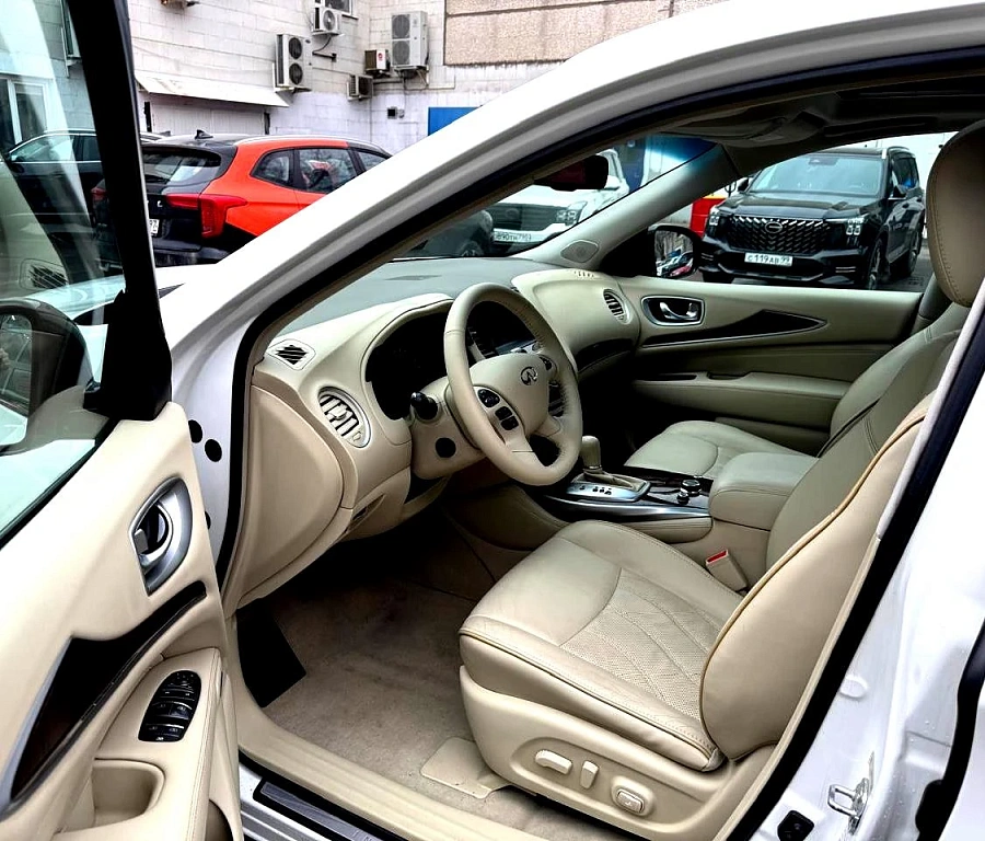Infiniti JX, 2013г., полный привод, вариатор