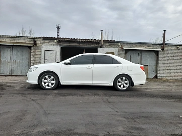 Toyota Camry, 2013г, передний привод, автомат