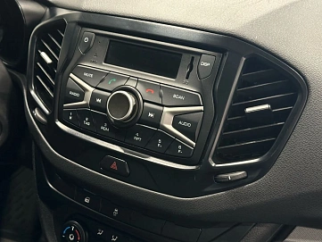 Lada (ВАЗ) Vesta, 2019г, передний привод, механика