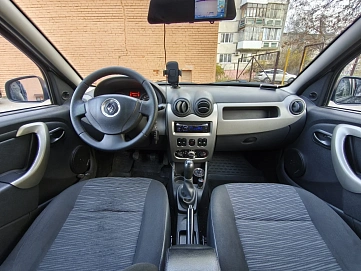 Renault Sandero, 2011г, передний привод, механика
