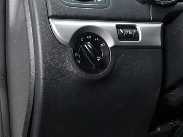 Skoda Yeti, 2013г, передний привод, робот