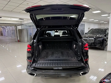 BMW X5, 2024г, полный привод, автомат