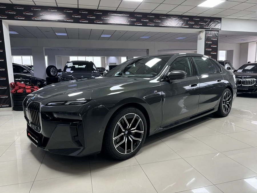 BMW , 2023г., полный привод, автомат