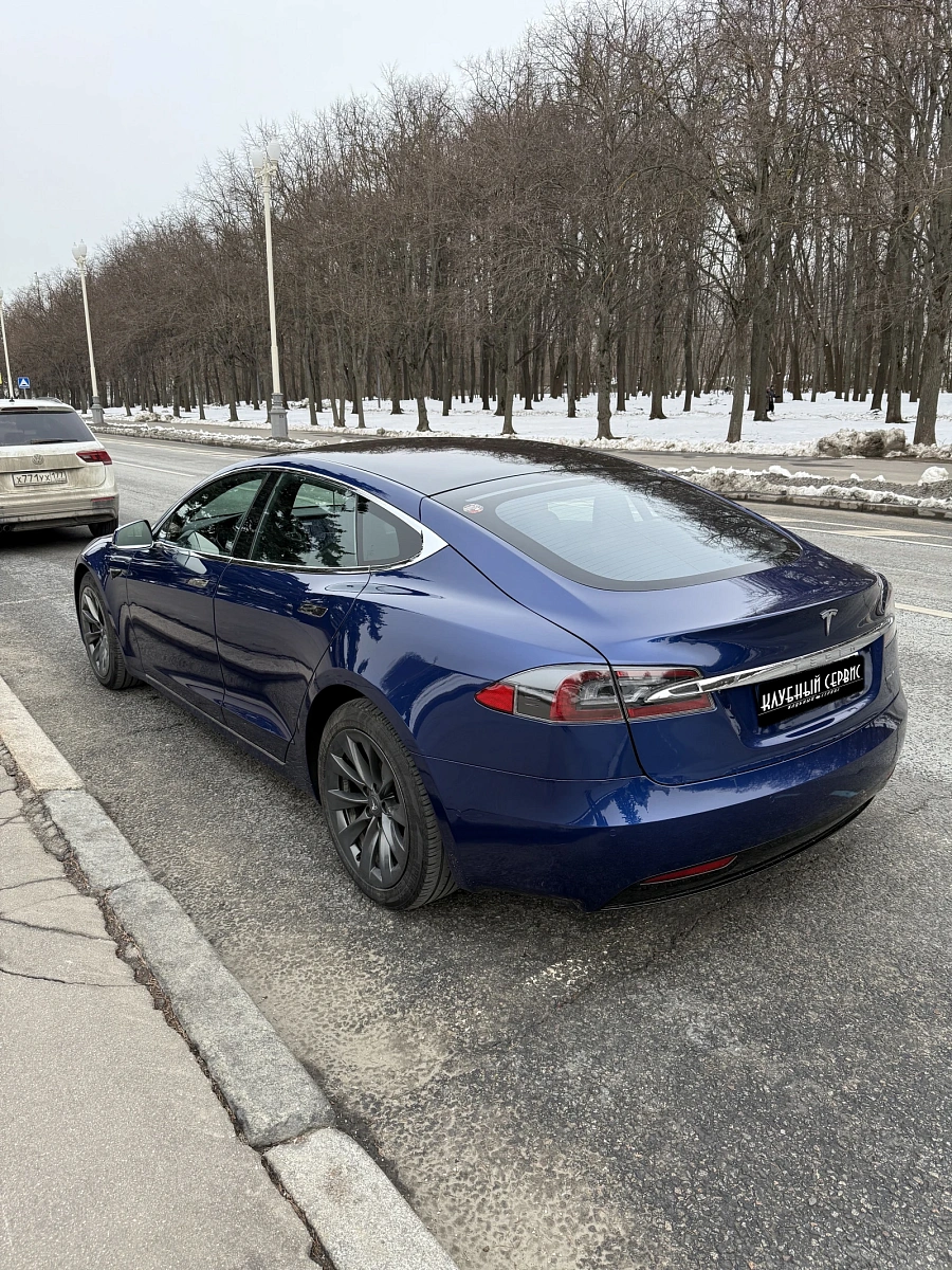 Tesla Model S, 2020г., полный привод, автомат