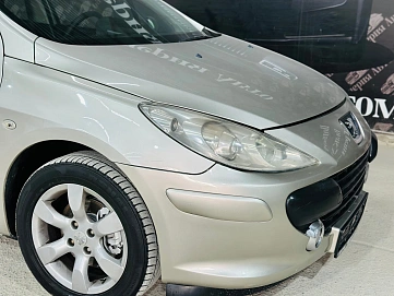 Peugeot 307, 2006г, передний привод, автомат