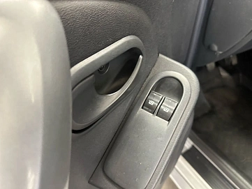 Renault Duster, 2012г, передний привод, механика