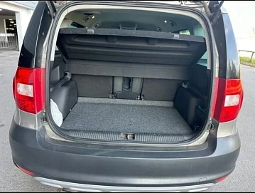 Skoda Yeti, 2011г, передний привод, робот