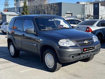 Chevrolet Niva, 2013г, полный привод, механика