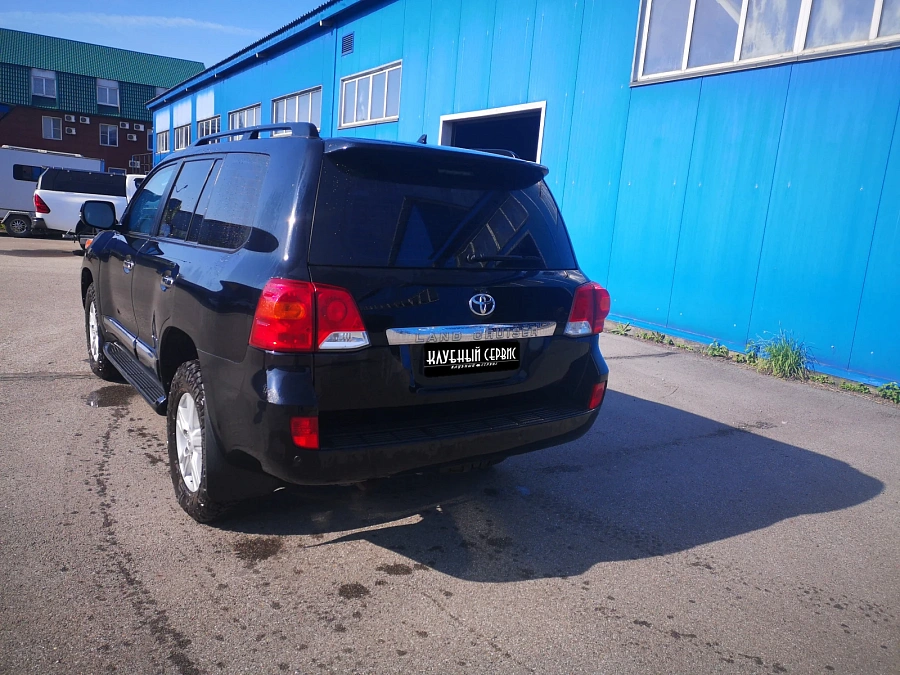 Toyota Land Cruiser, 2013г., полный привод, автомат