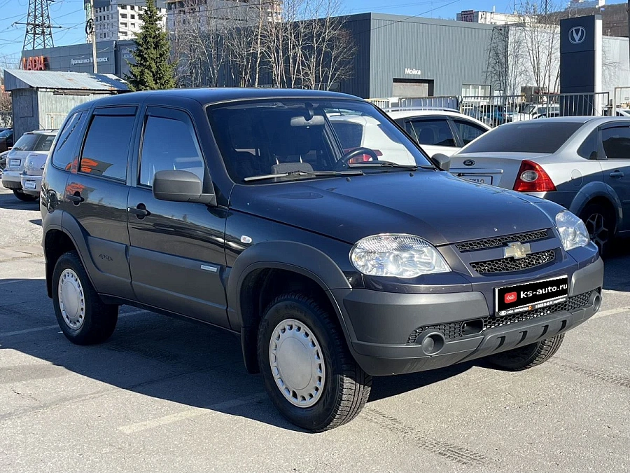 Chevrolet Niva, 2013г., полный привод, механика