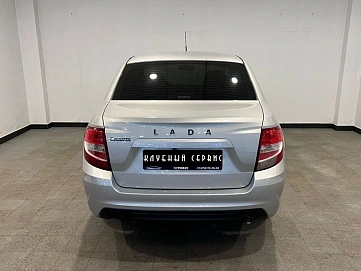 Lada (ВАЗ) Granta, 2019г, передний привод, механика