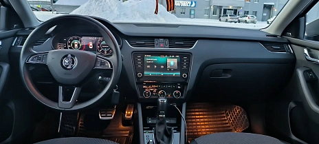 Skoda Octavia, 2020г, передний привод, робот