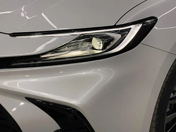 Toyota Camry, 2025г, передний привод, вариатор
