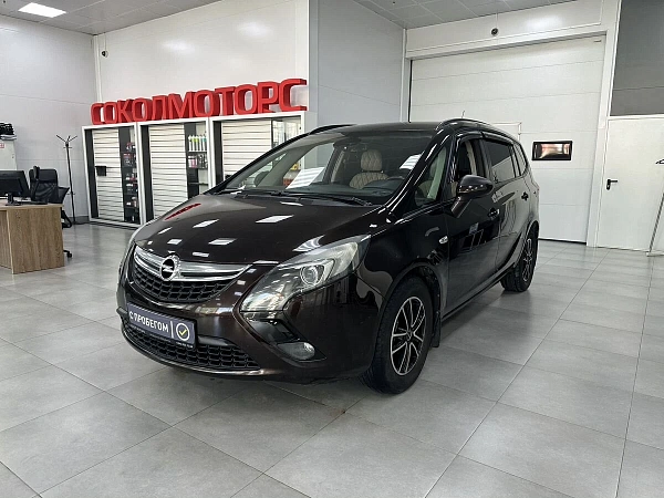 Opel Zafira, 2013г., передний привод, автомат
