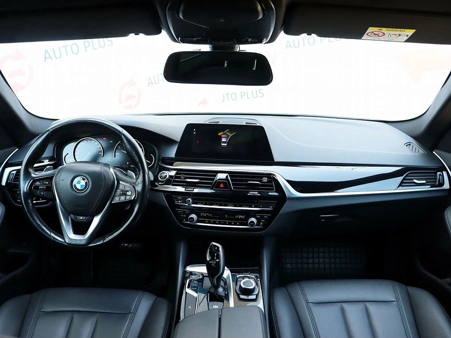 BMW , 2019г., задний привод, автомат